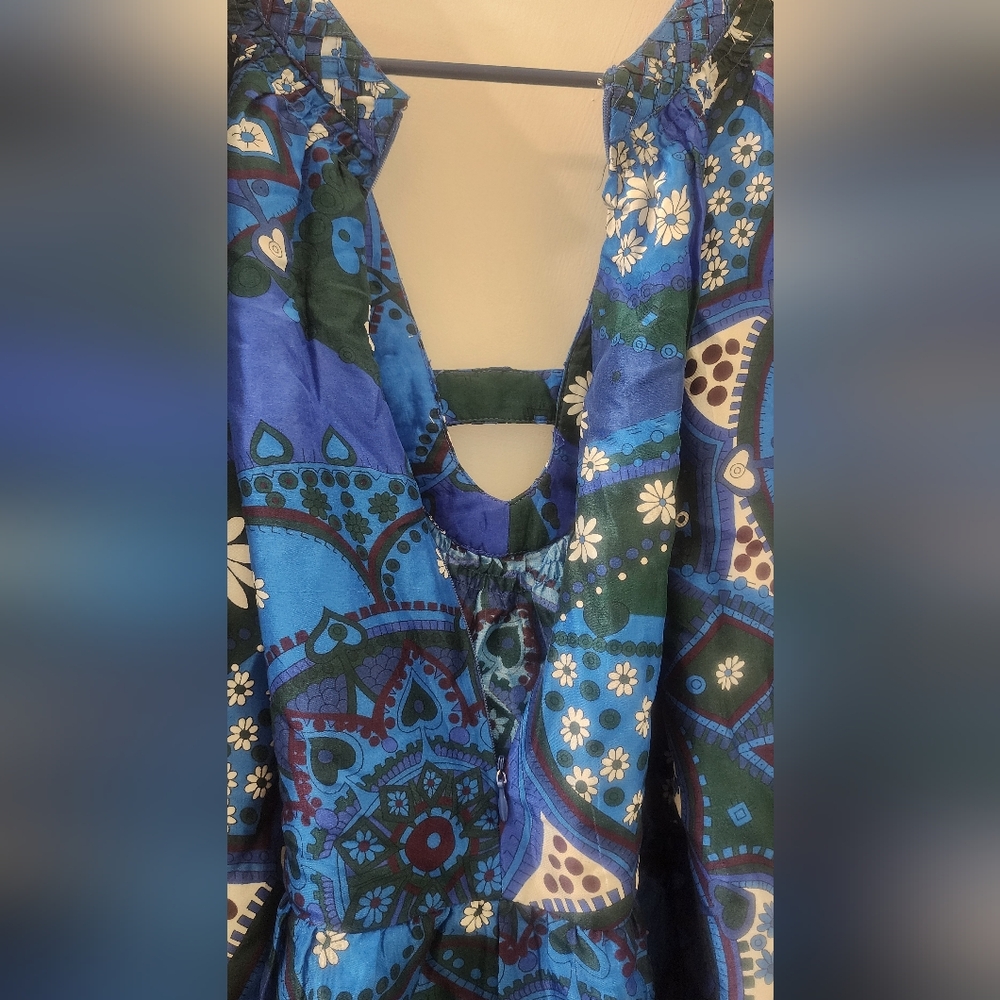 Sea New York Blue Floral Paisley Top, Size Small, 100 %‎ Silk. - Picture 4 of 11